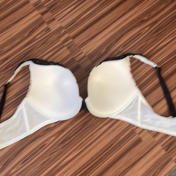 TORRID Curve NWOT Skull Bra Size 40DD - Picture 6 of 9